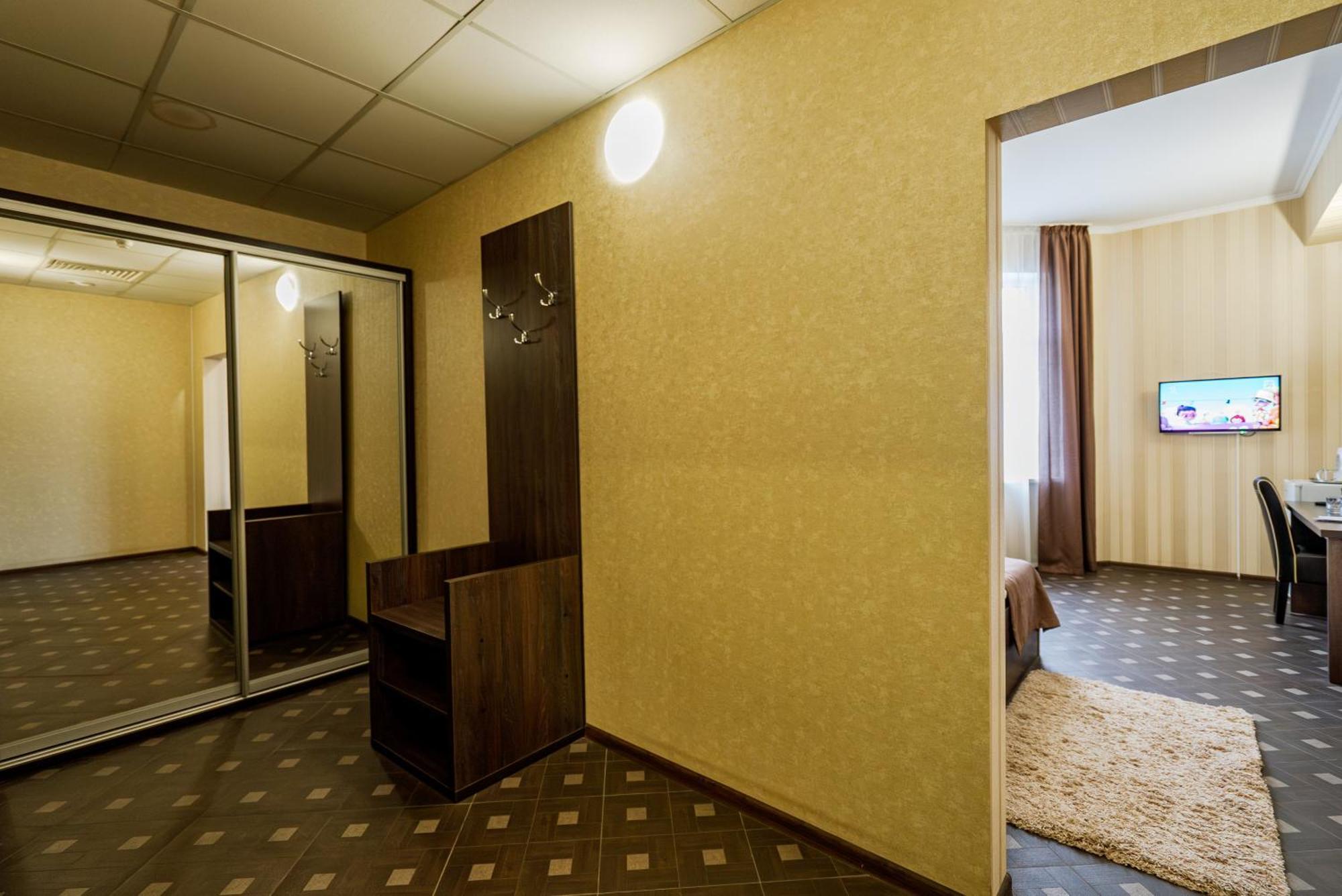 Congress Hotel Verhovina Petropavlovskaya Borshchagovka Extérieur photo