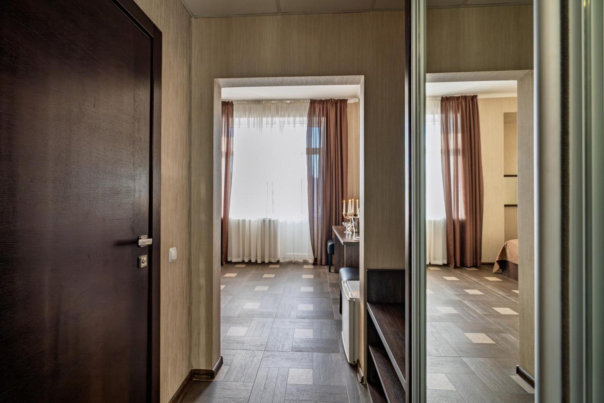 Congress Hotel Verhovina Petropavlovskaya Borshchagovka Extérieur photo