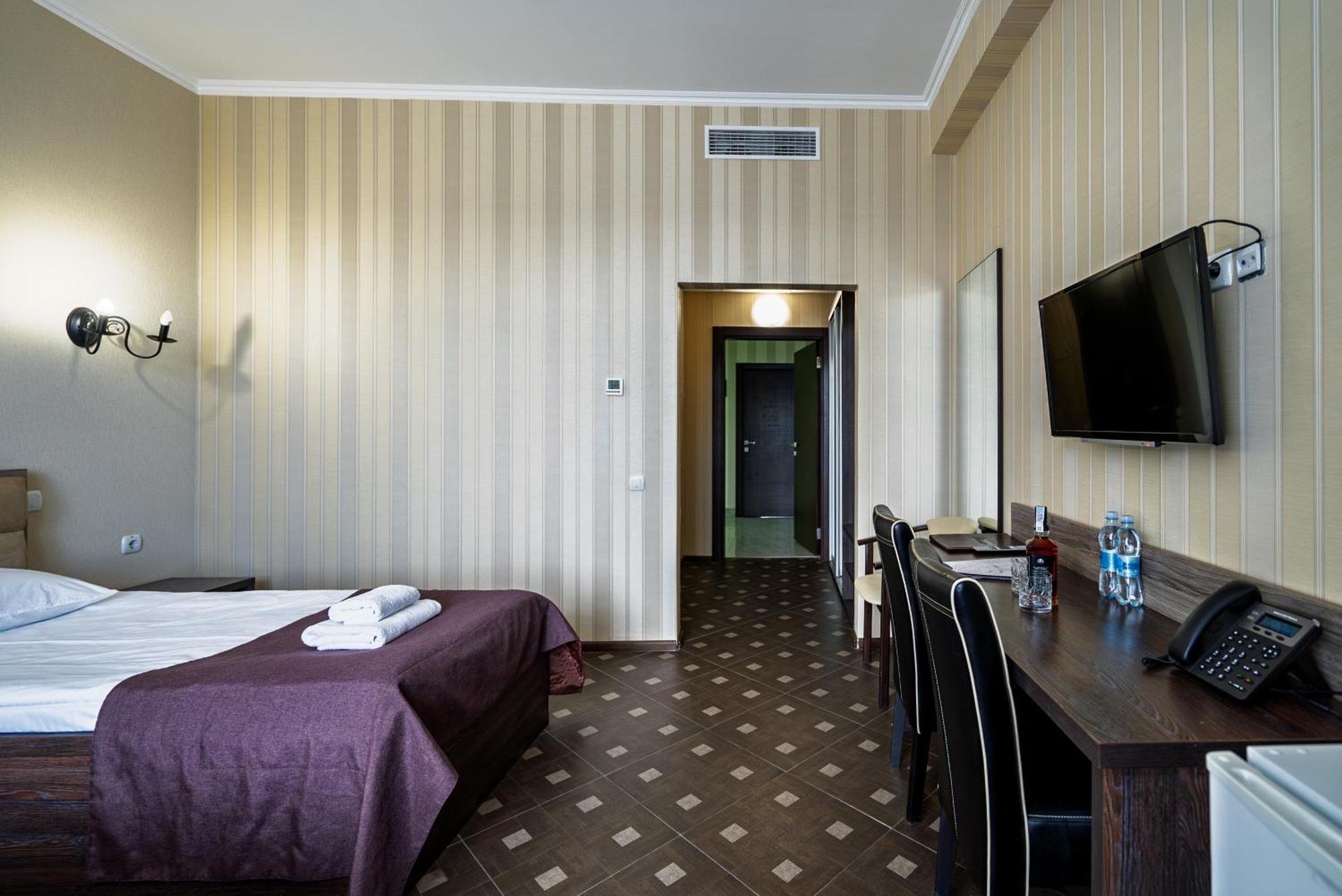 Congress Hotel Verhovina Petropavlovskaya Borshchagovka Extérieur photo