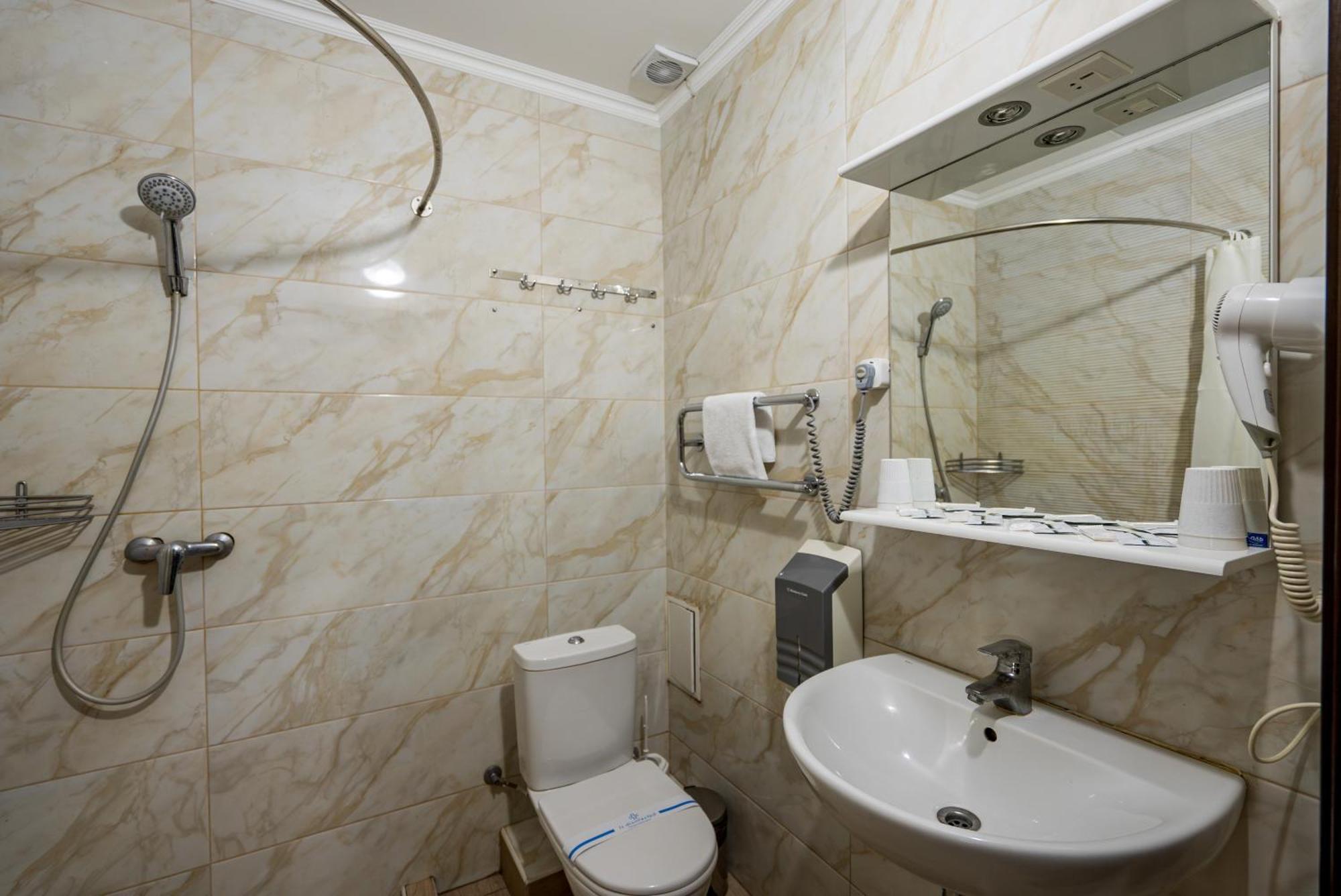 Congress Hotel Verhovina Petropavlovskaya Borshchagovka Extérieur photo